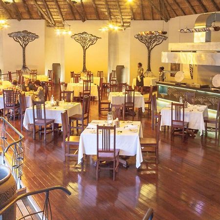 Chobe Safari Lodges Kasane Eksteriør billede